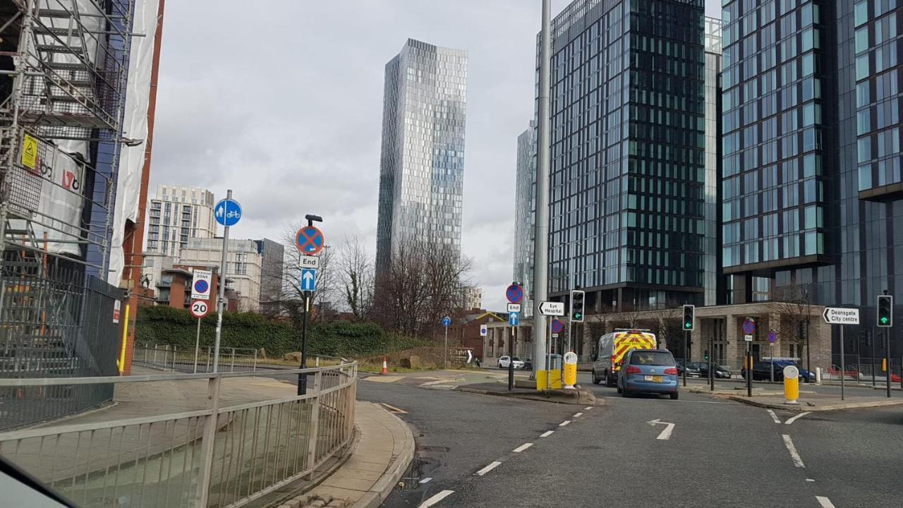 Luxury 2 Bed Apt With Free Wi-Fi & Parking Manchester Extérieur photo