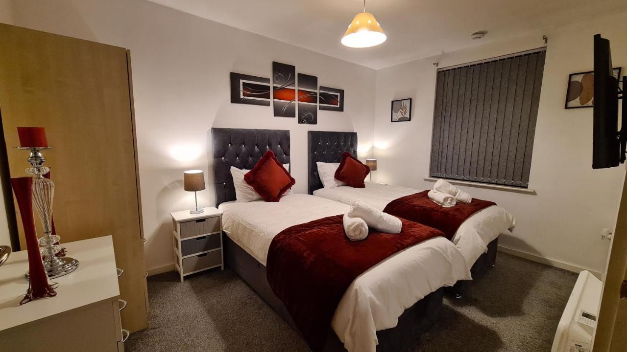 Luxury 2 Bed Apt With Free Wi-Fi & Parking Manchester Extérieur photo