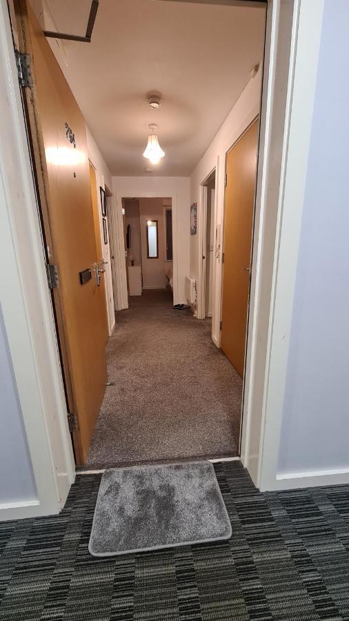 Luxury 2 Bed Apt With Free Wi-Fi & Parking Manchester Extérieur photo